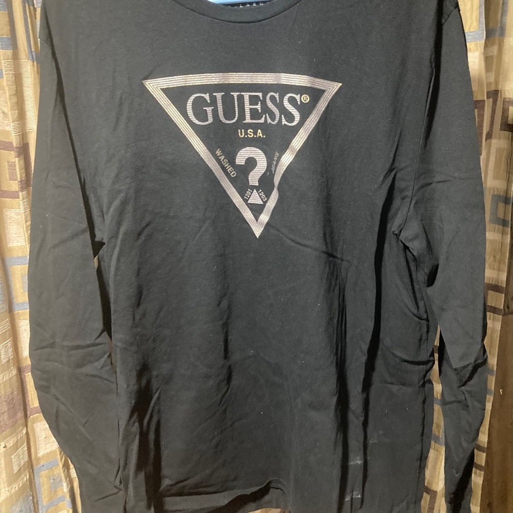 Guess T-shirt